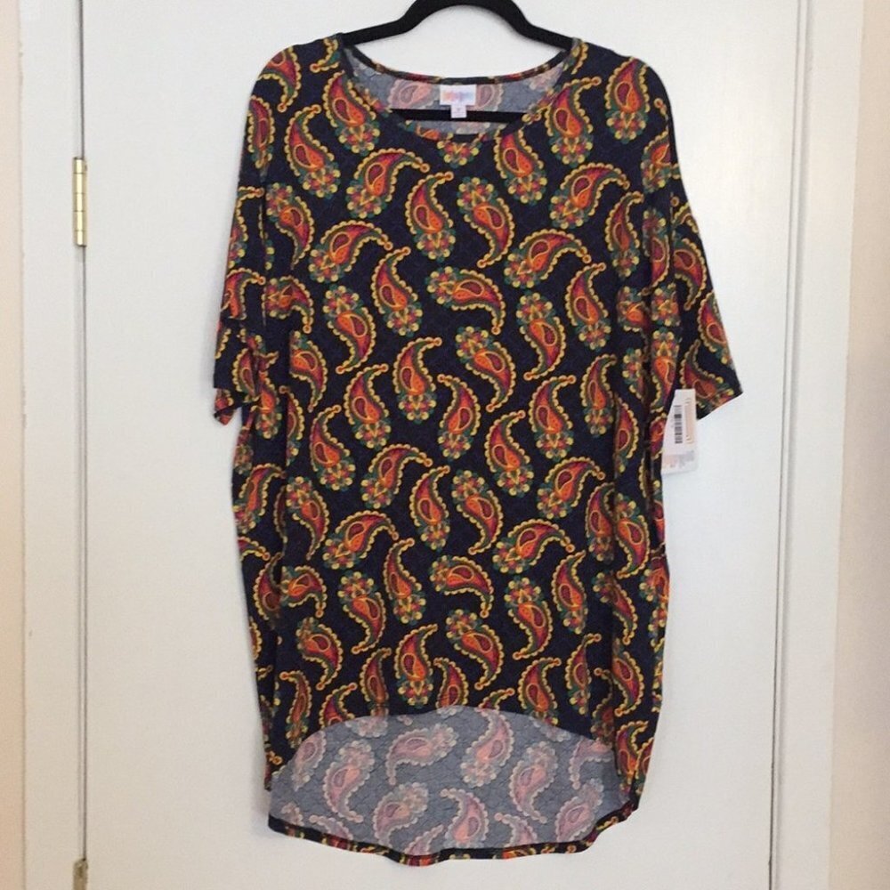 M LuLaRoe Irma Top B05‎ 1774